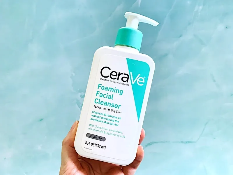 CeraVe Foaming Facial Cleanser - Best CeraVe Products for Oily, Acne-Prone Skin