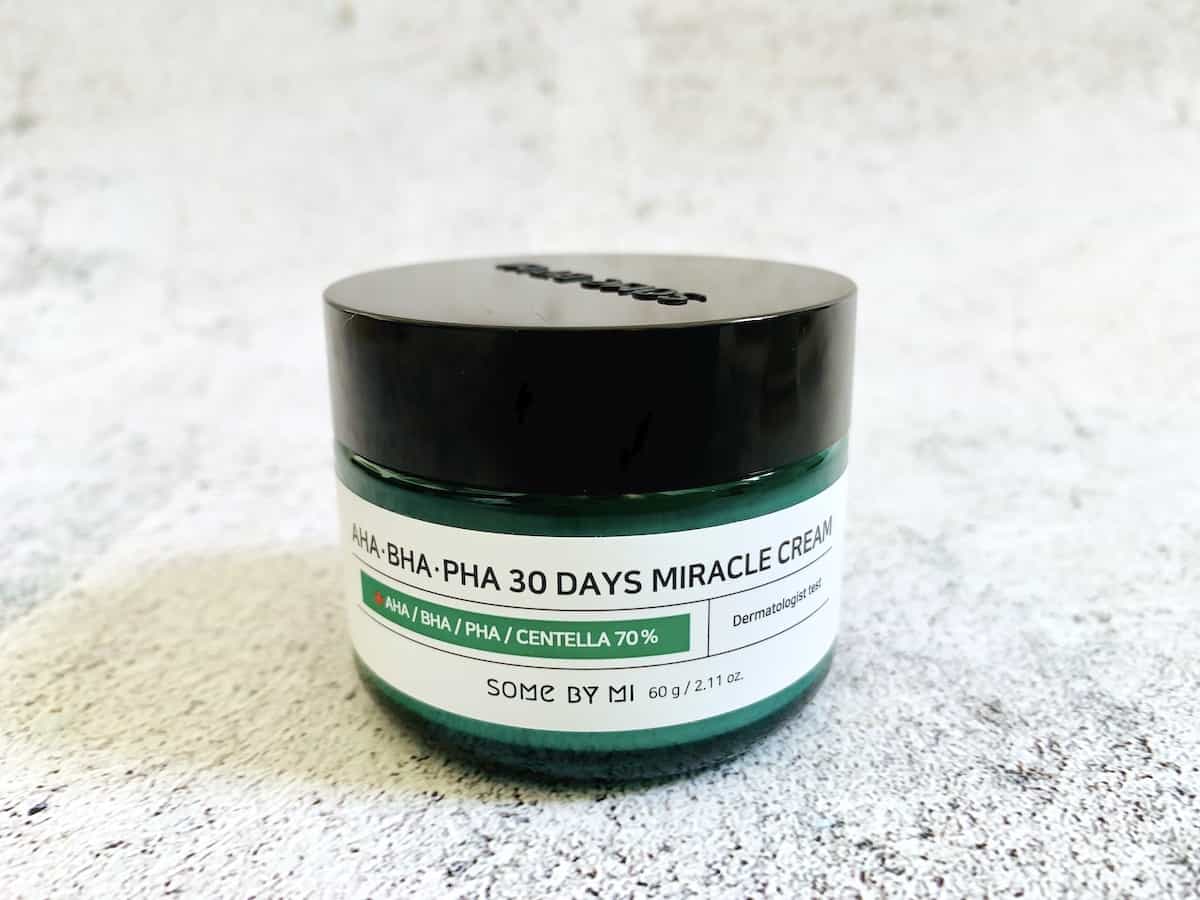 12 Best Korean Moisturizers for Acne Prone Skin - The Skincare Enthusiast